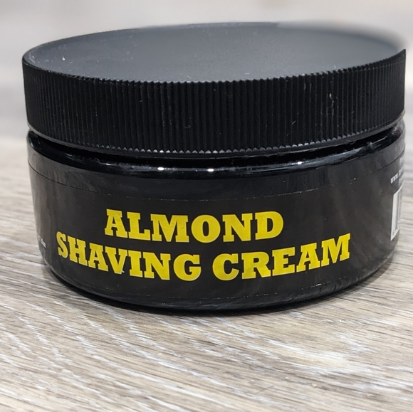 Almond Shaving Cream - Artisan product - Picture 2 of 2